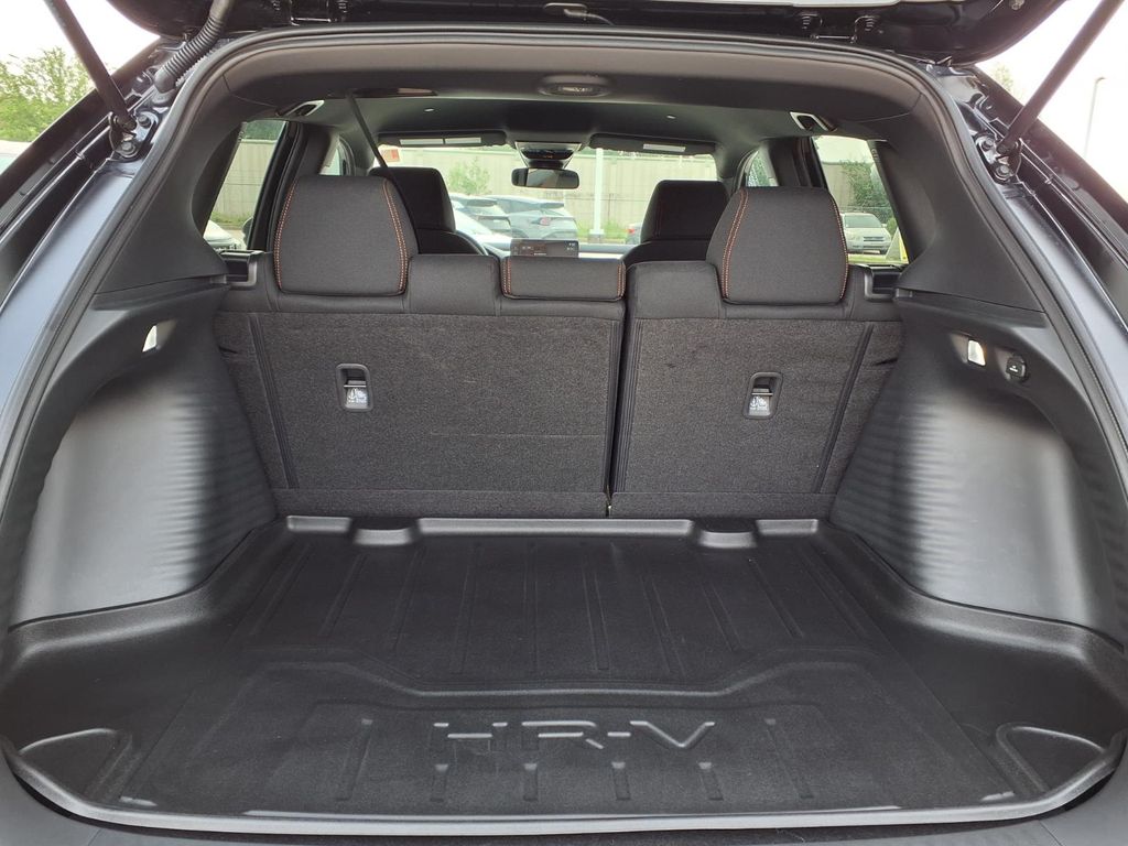 2026 Honda HR-V Sport - 11
