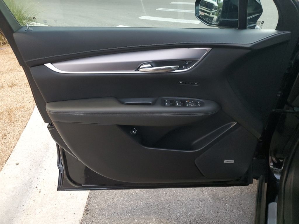 Used Car 2024 Cadillac Xt6  Luxury For Sale Under $40,000 In Austin, Texas