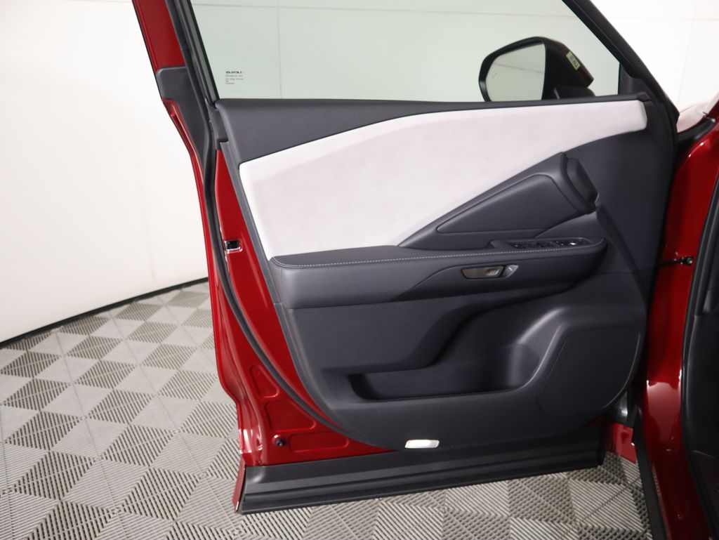 Thumbnail: 2026 Lexus TX - 25