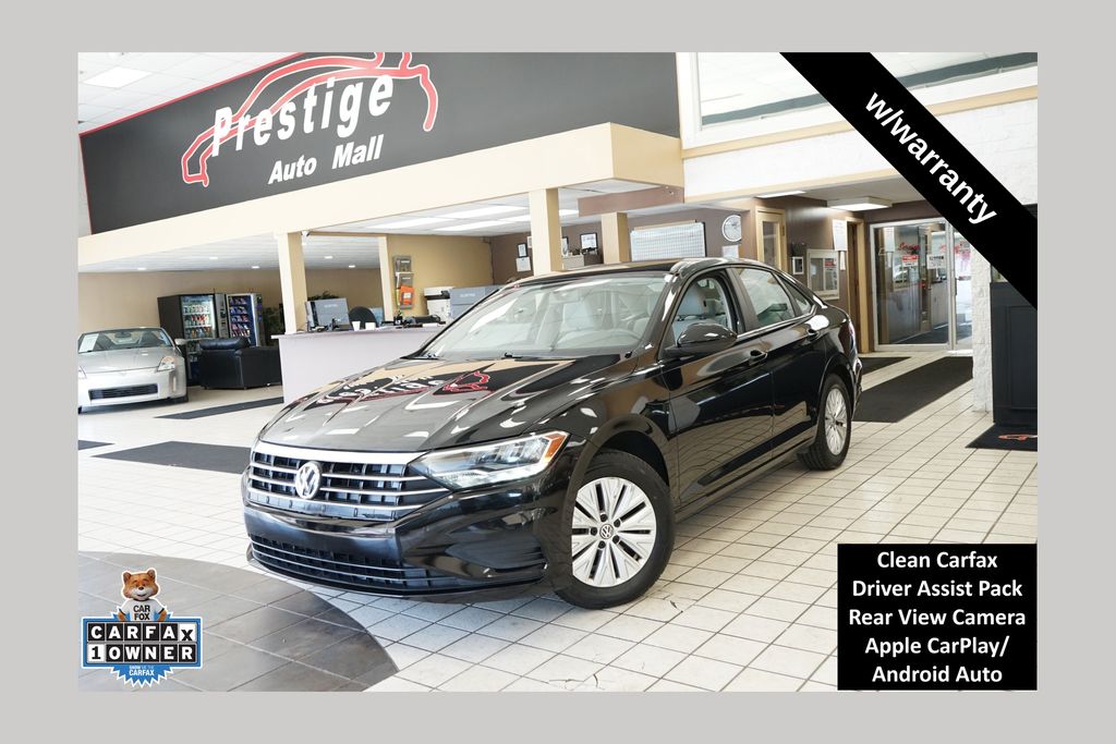 Black Uni 2019 Volkswagen Jetta Sedan Front-Wheel Drive 8-Speed Automatic