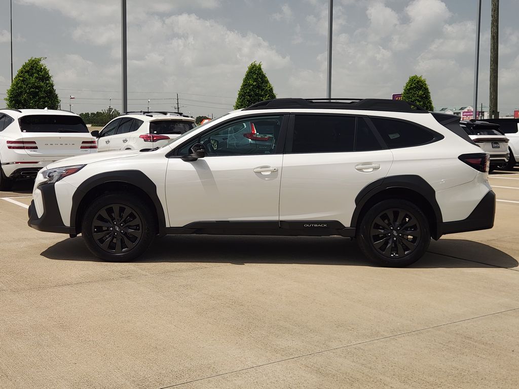 2025 Subaru Outback Onyx Edition White at Legacy Ford