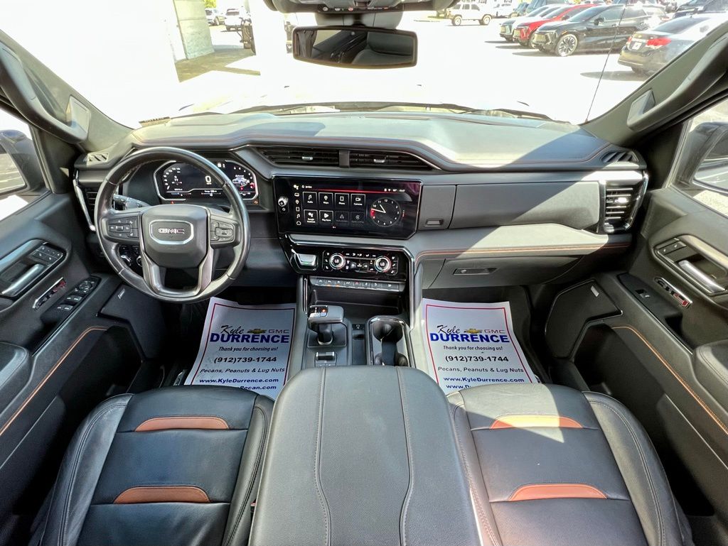 2023 GMC Sierra 1500 AT4 photo