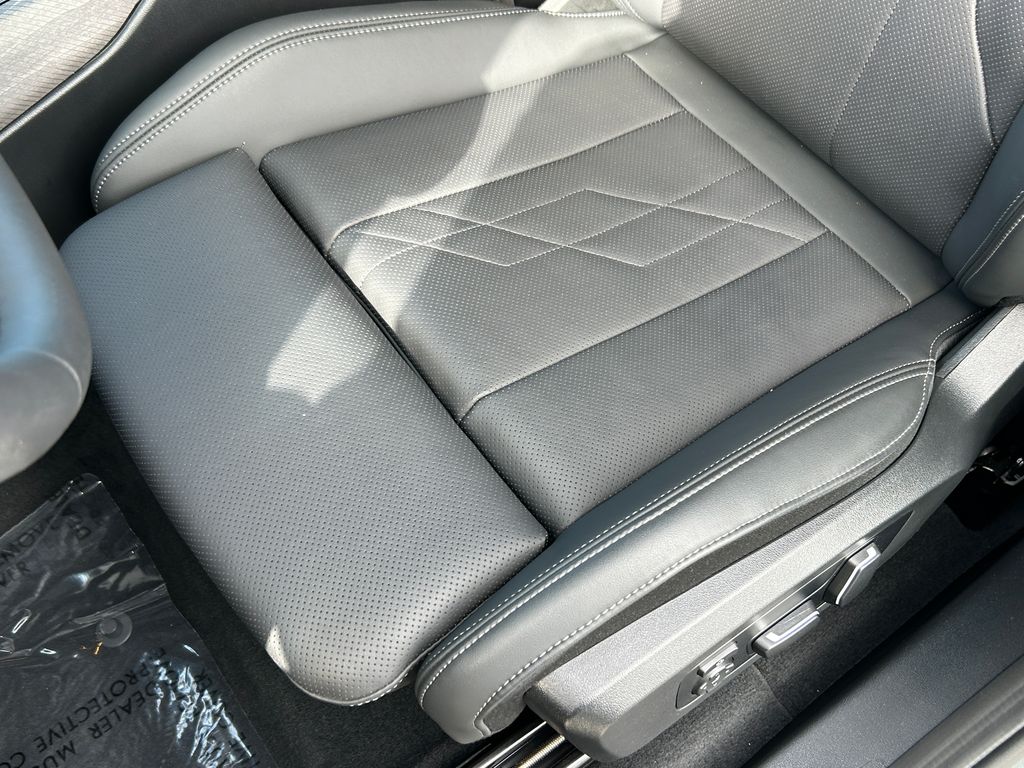 Thumbnail: 2026 BMW X3 - 15