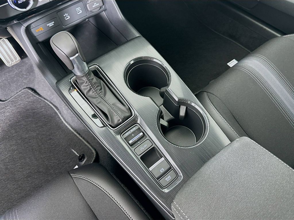 Thumbnail: 2026 Honda Civic - 14