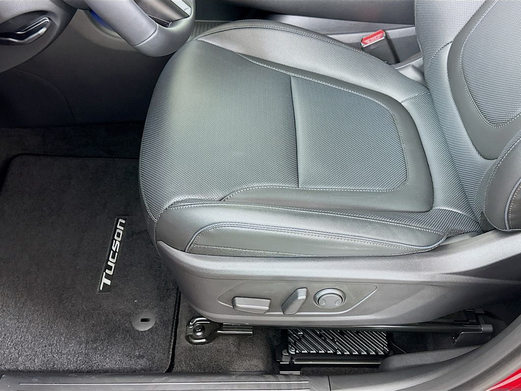 2025 Hyundai Tucson Limited 20