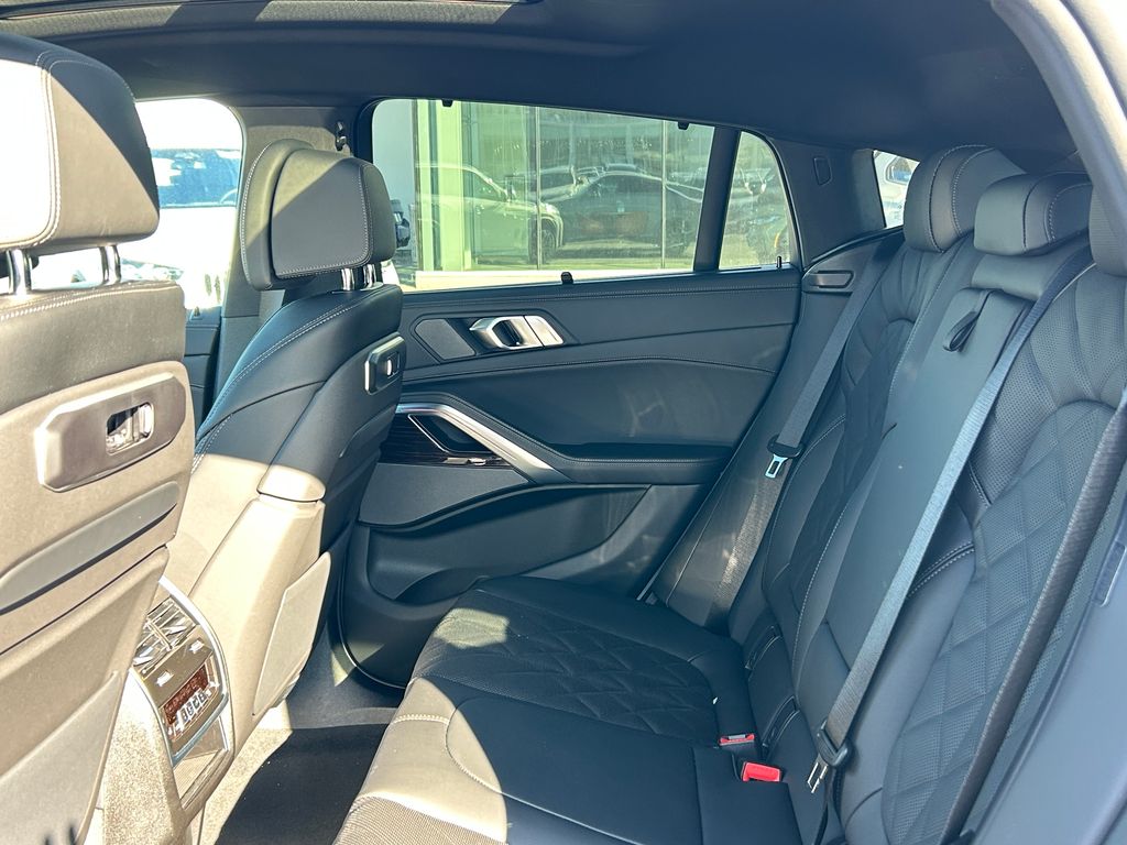 Thumbnail: 2026 BMW X6 - 30