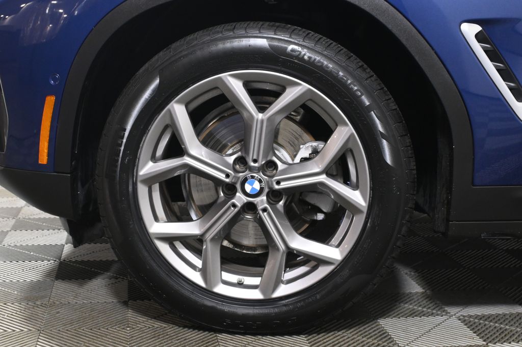 Thumbnail: 2024 BMW X3 - 12
