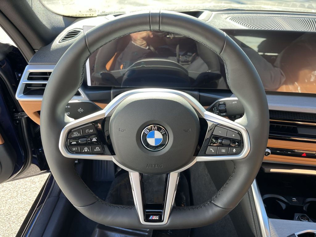 Thumbnail: 2026 BMW i4 - 14