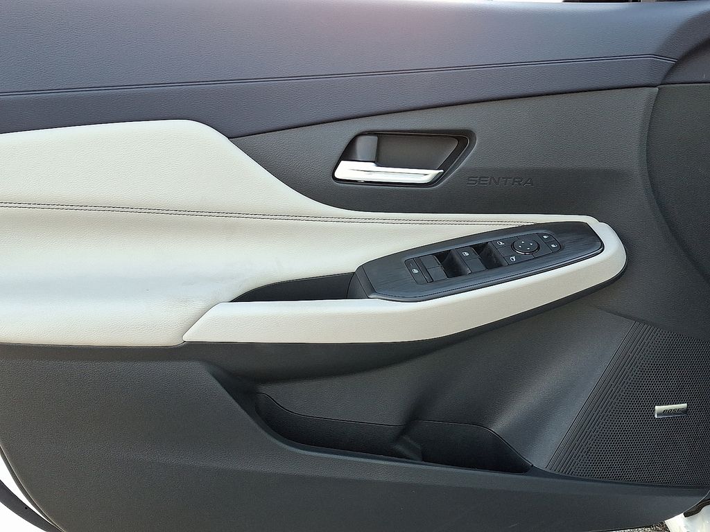 2026 Nissan Sentra — photo 8