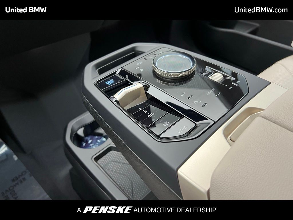 2025 BMW iX xDrive50 12