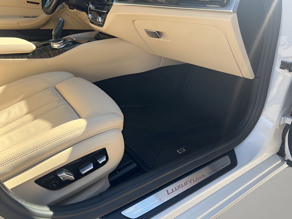 Used Car 2018 Bmw 5 Series  530i Xdrive For Sale Under $20,000 In Austin, Texas