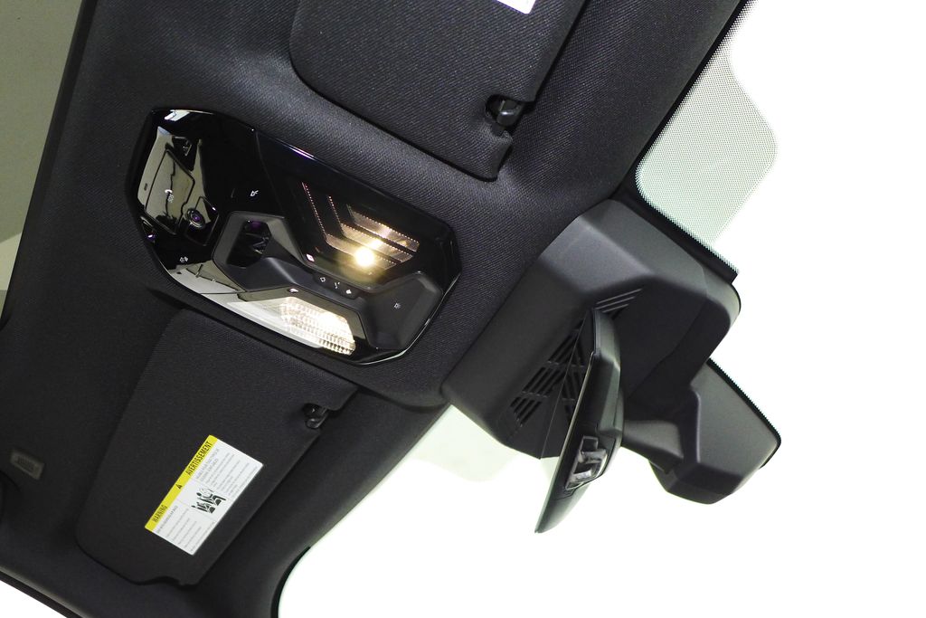 Thumbnail: 2024 BMW 7 Series - 17