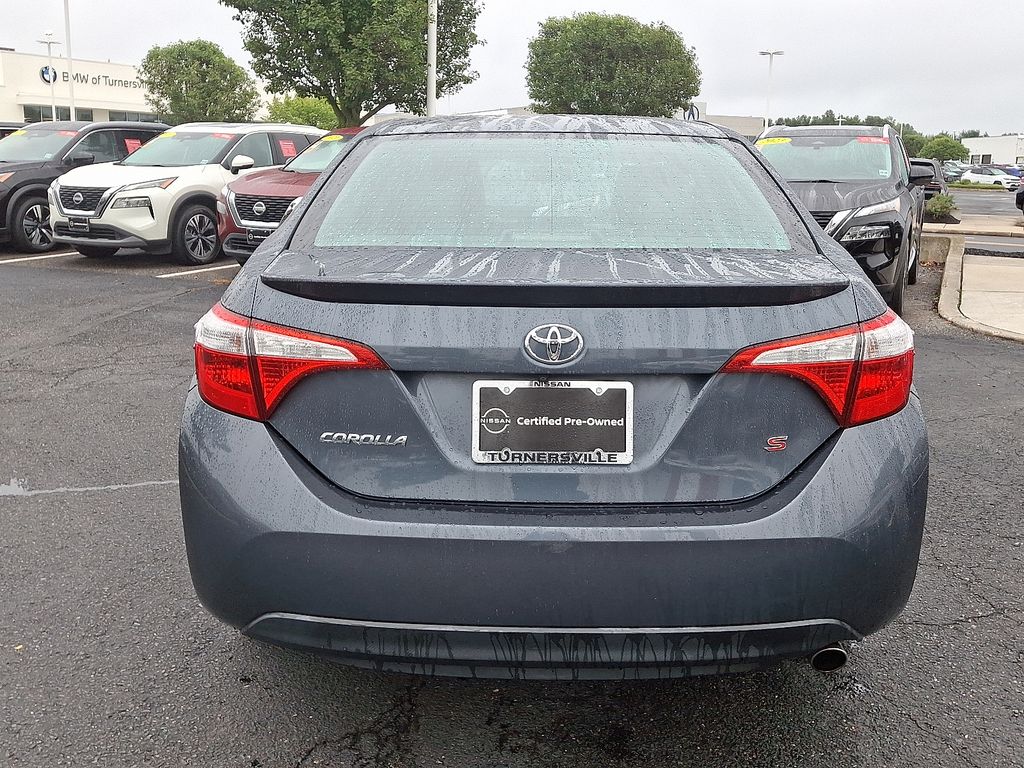 Thumbnail: 2016 Toyota Corolla - 5