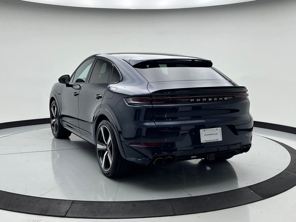 Thumbnail: 2024 Porsche  - 3