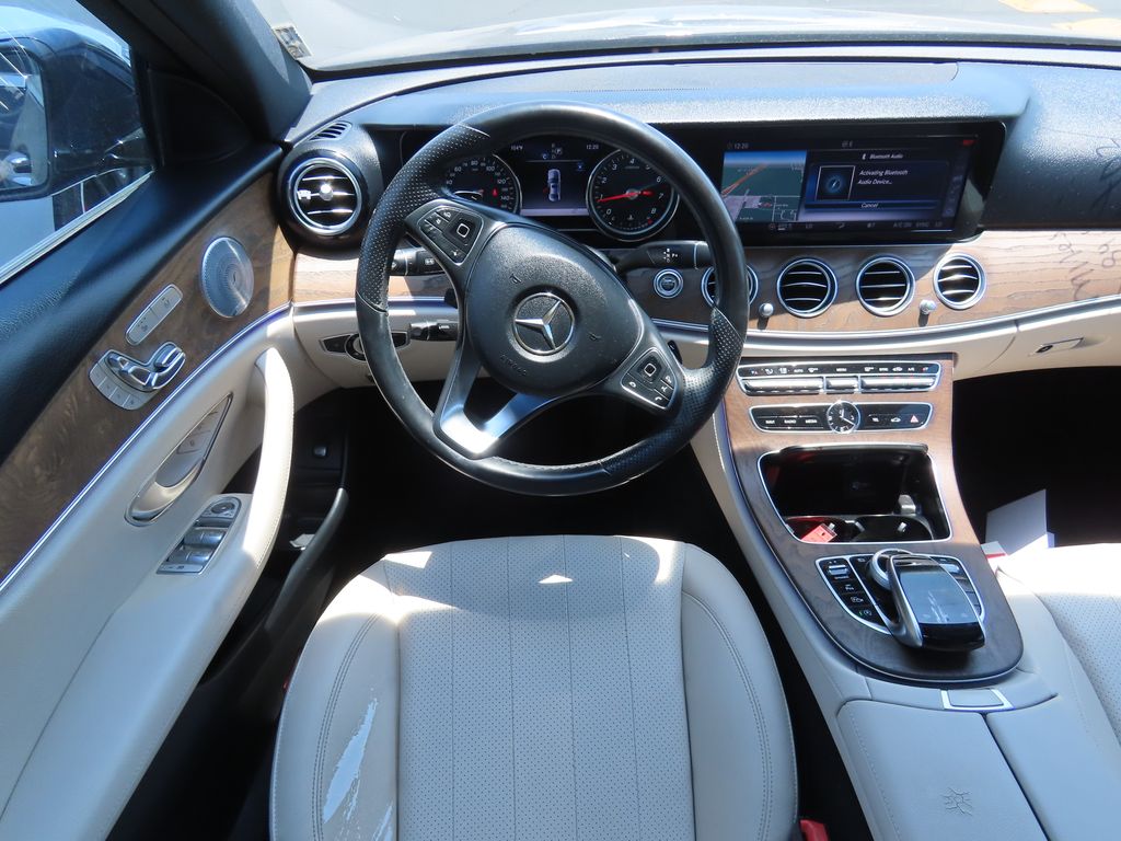 Thumbnail: 2018 Mercedes-Benz E-Class - 5
