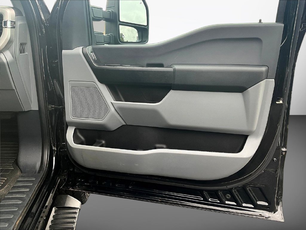2025 Ford F-350SD XL Black Metallic - Grieco Acura - Image 23