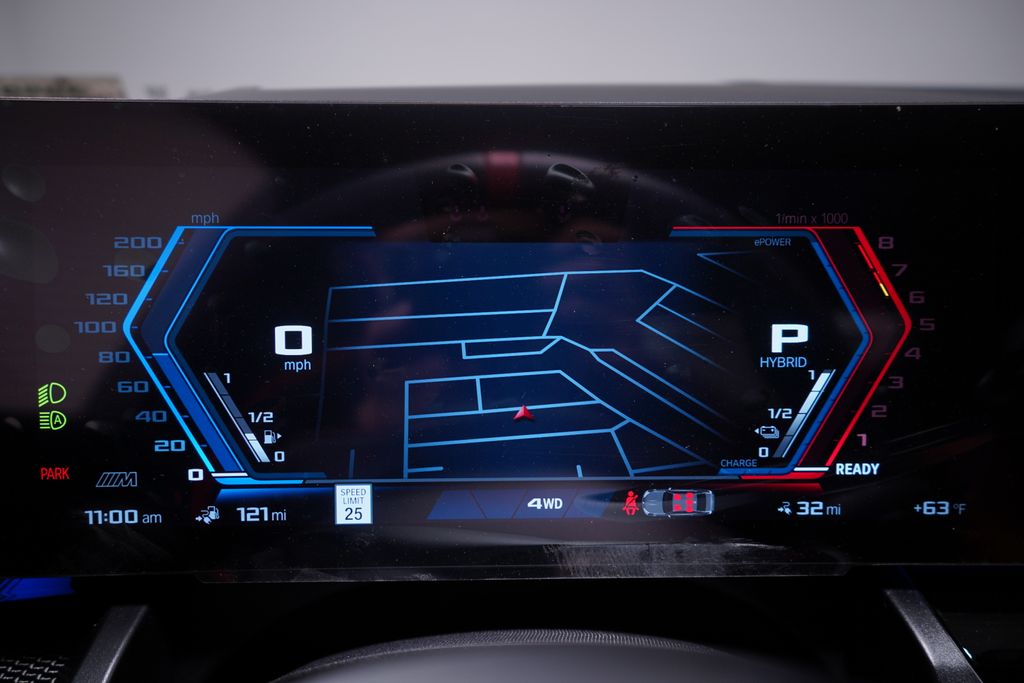 2025 BMW M5 Base 22