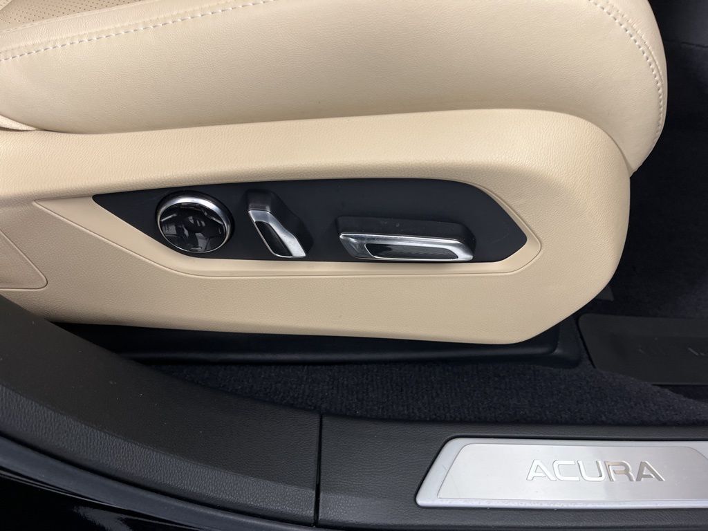 Thumbnail: 2023 Acura RDX - 9