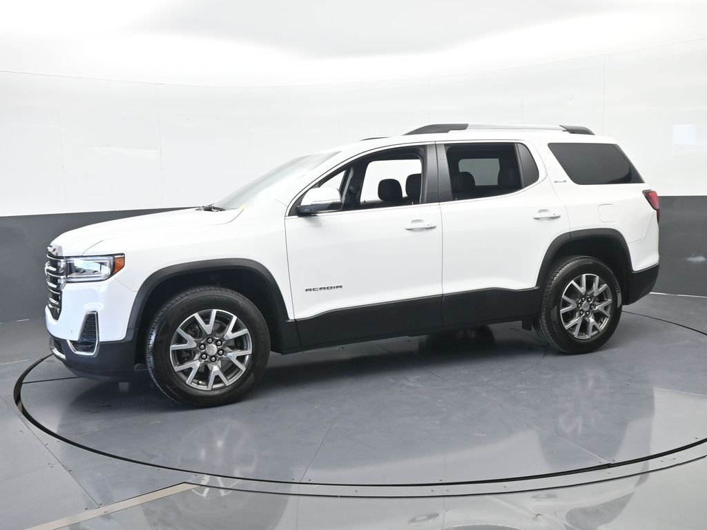 Used 2022 Summit White GMC SLE image 2