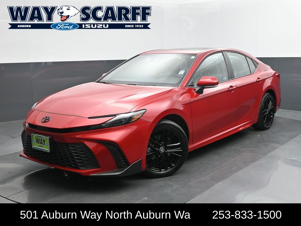 2025 Toyota Camry SE AWD Hybrid's photo