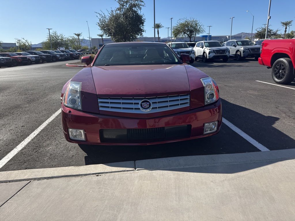 2006 Cadillac XLR Base 2