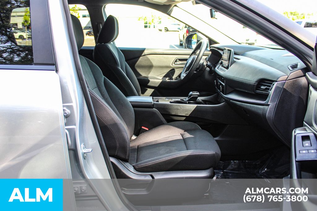 Used 2024 Silver Nissan S image 21
