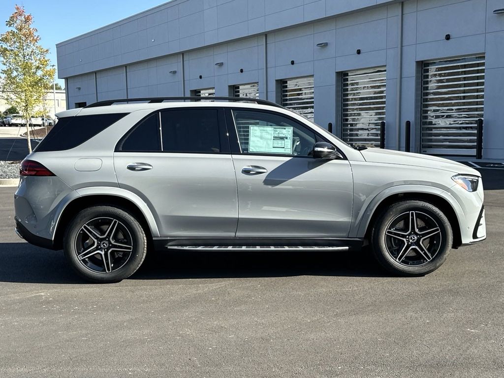 2025 Mercedes-Benz GLE GLE 450e 9