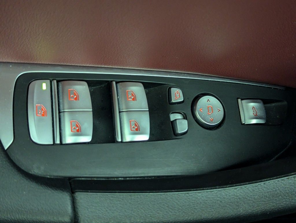 2022 BMW X3 xDrive30i photo