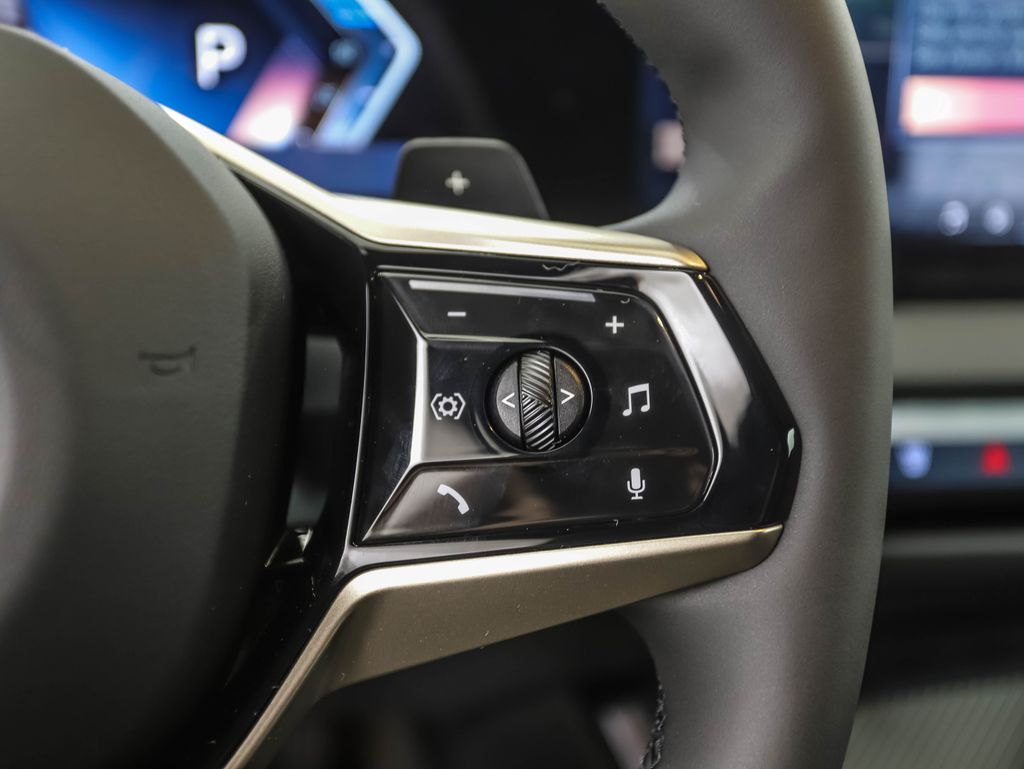 Thumbnail: 2025 BMW X3 - 12