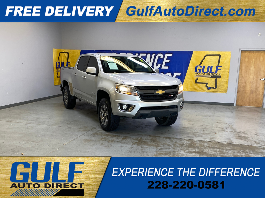 Silver Ice Metallic 2015 Chevrolet Colorado Pickup Truck Four-Wheel Drive 6-Speed Automatic