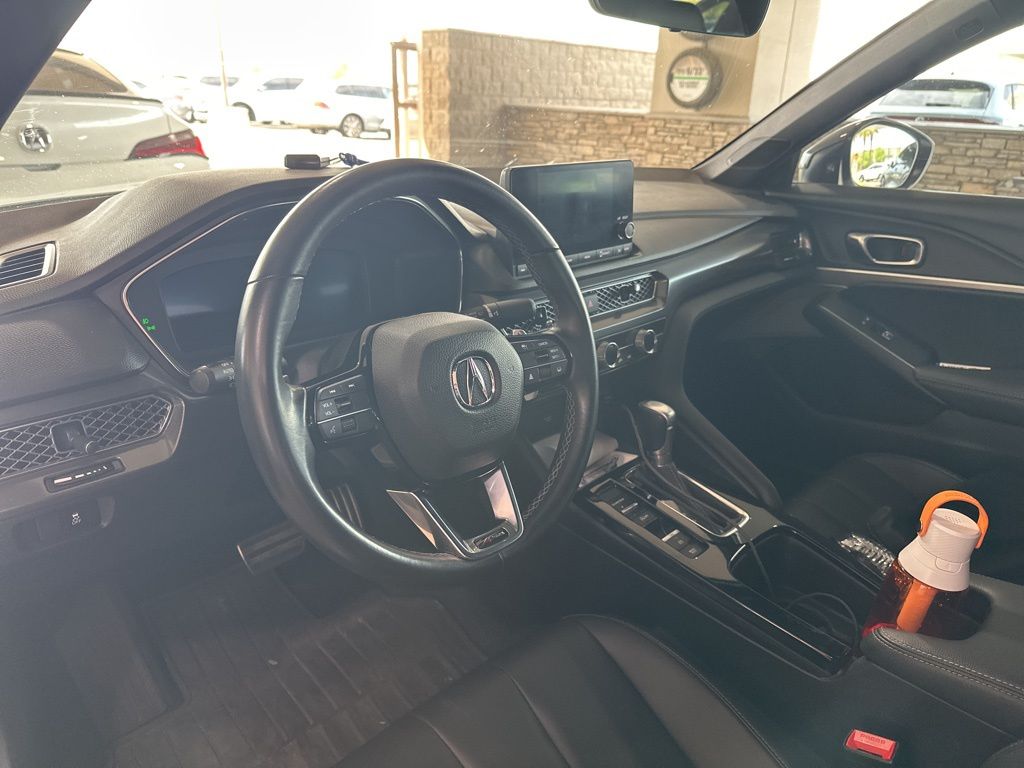 Thumbnail: 2023 Acura Integra - 9