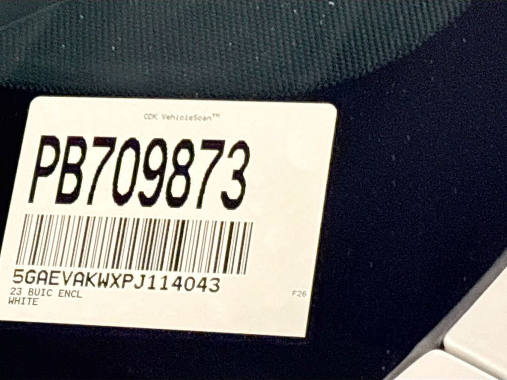2023 Buick Enclave Essence