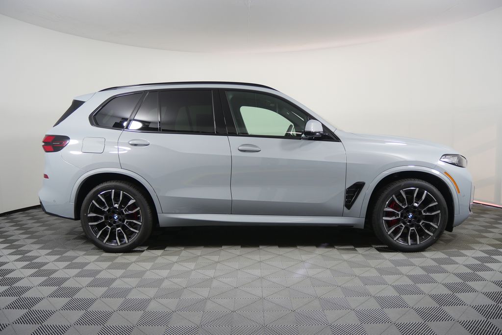 Thumbnail: 2026 BMW X5 - 2