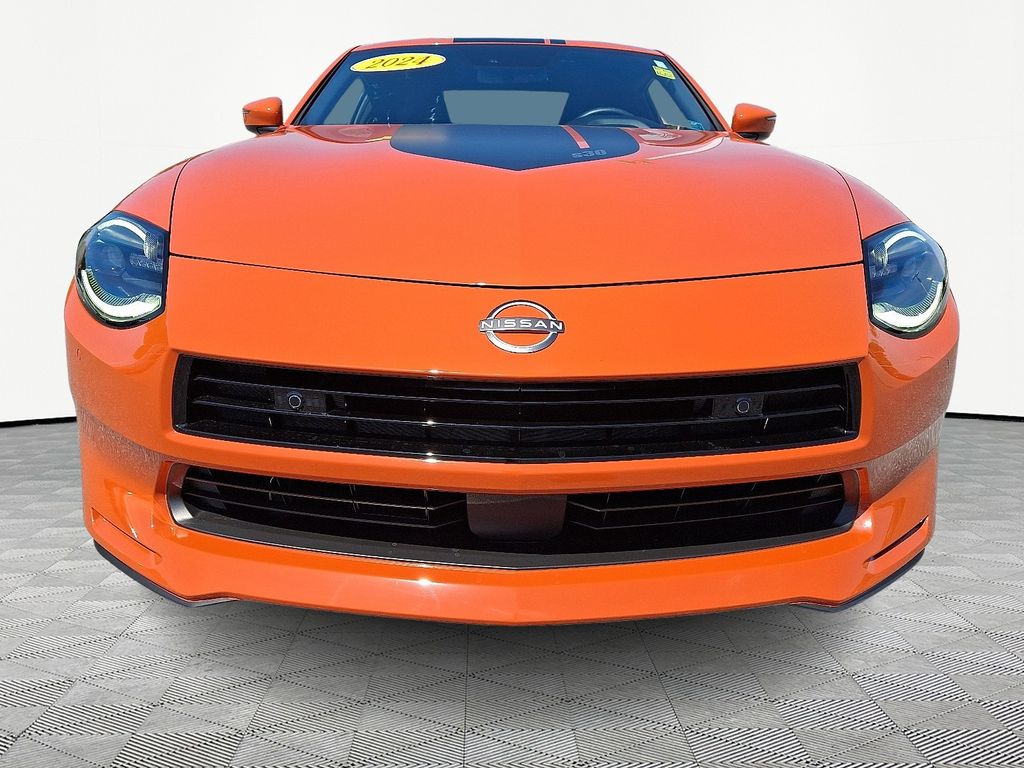 2024 Nissan Z — photo 2