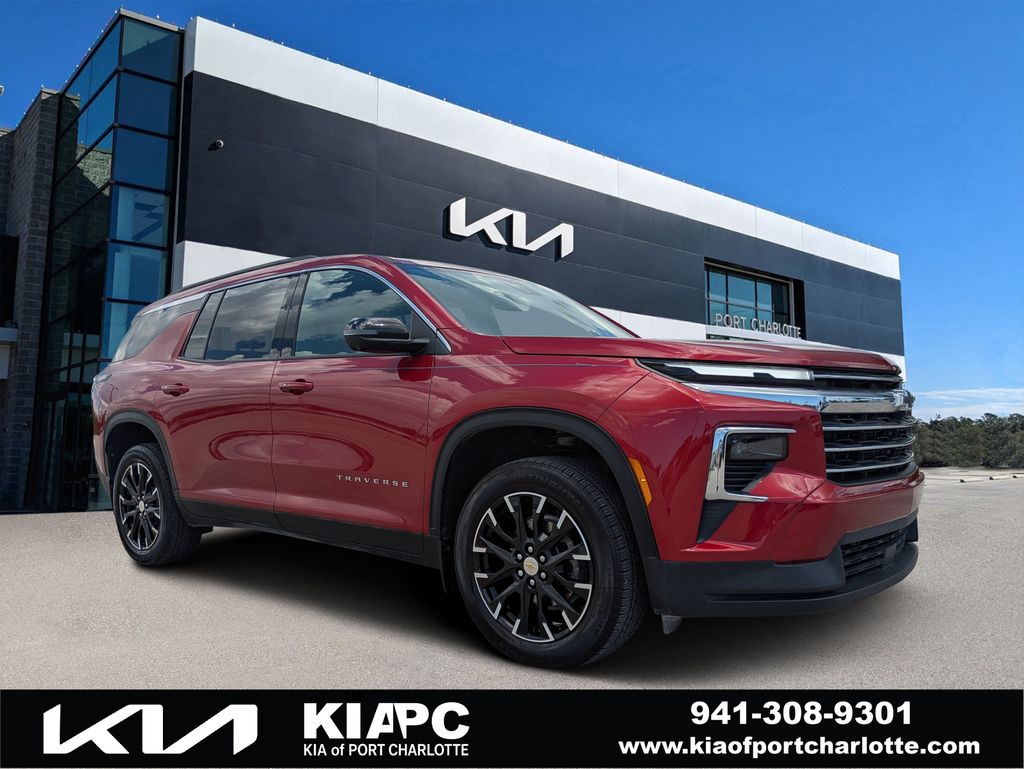 2025 Chevrolet Traverse LT FWD