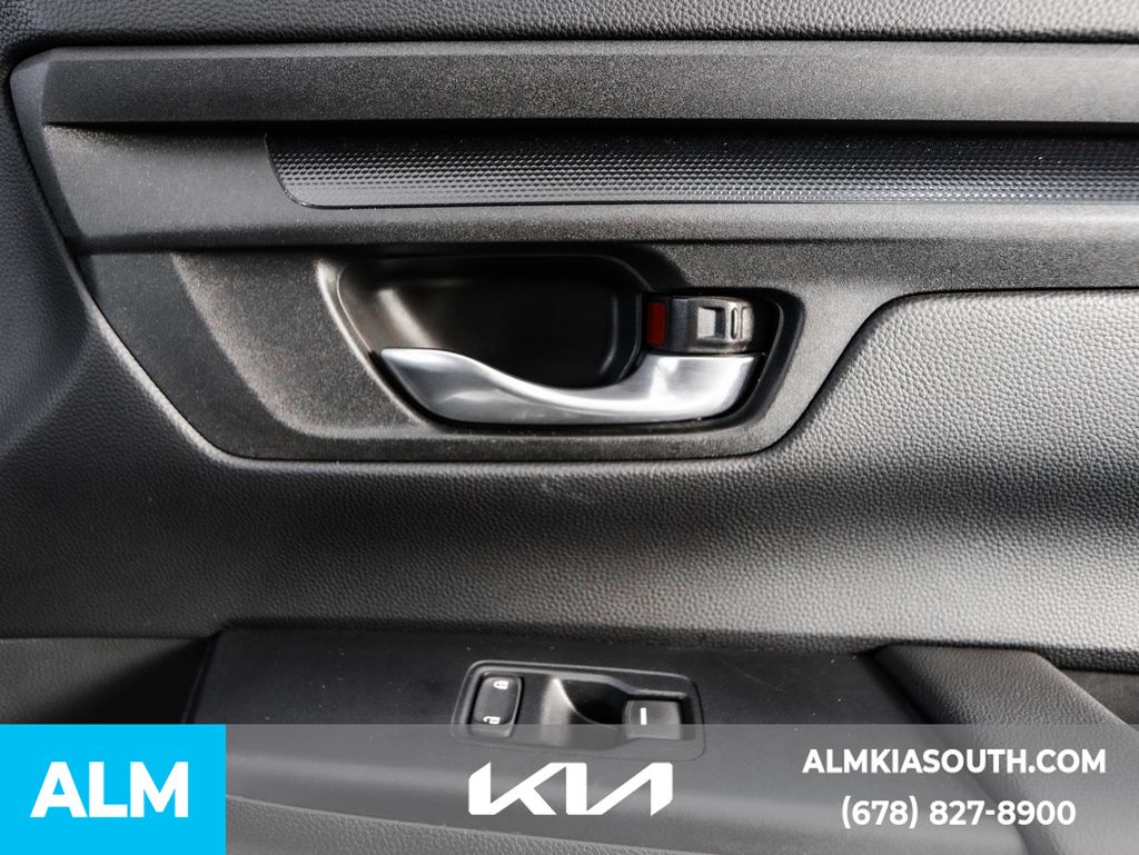 2024 Honda CR-V LX photo 39