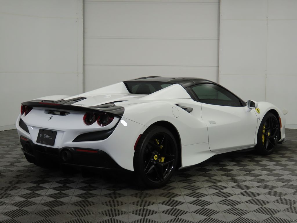 2022 Ferrari F8 Spider 5