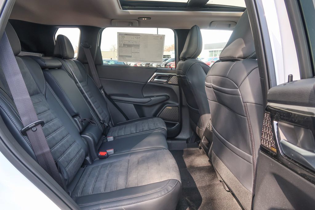 2026 Mitsubishi Outlander SE 2.5 S-AWC