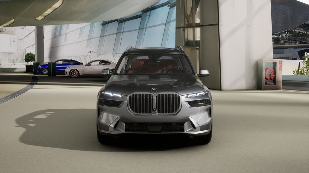 Thumbnail: 2026 BMW X7 - 3