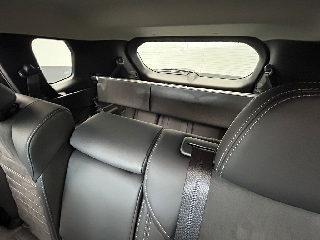 New 2026 Gray Mitsubishi SE image 43