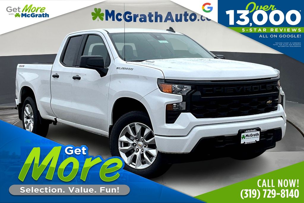 Summit White 2026 Chevrolet Silverado 1500 Custom Double Cab 4WD Pickup Truck Four-Wheel Drive 8-Speed Automatic