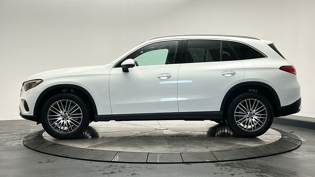 2025 Mercedes-Benz GLC 300 4