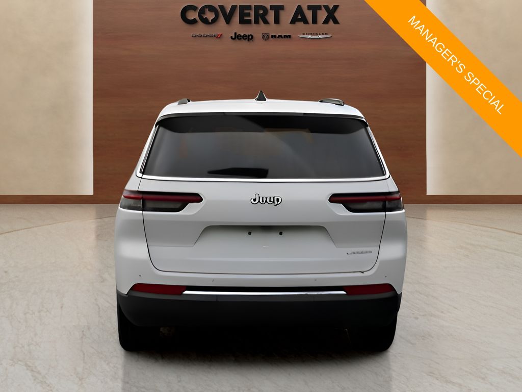 New 2025 White Jeep Laredo X image 4
