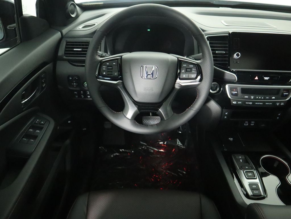 Thumbnail: 2026 Honda Ridgeline - 10