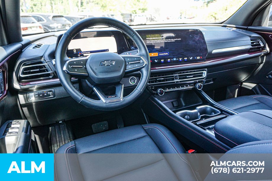 Used 2025 Blue Chevrolet Z71 image 30