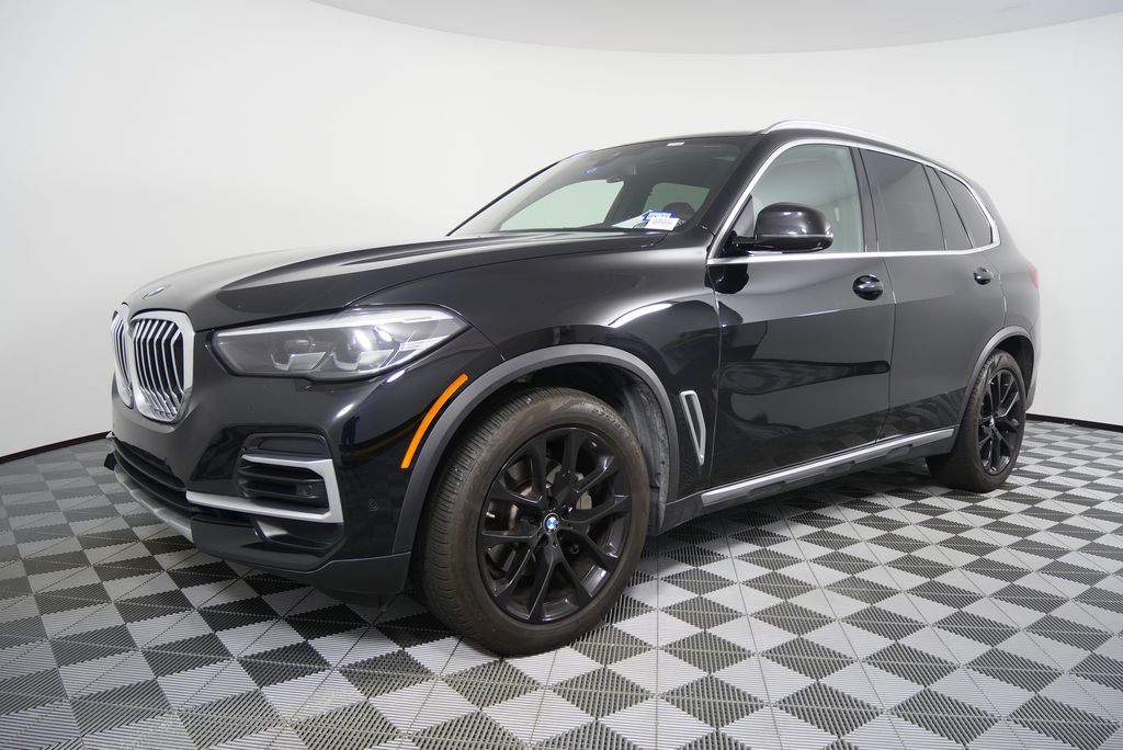 Thumbnail: 2023 BMW X5 - 8