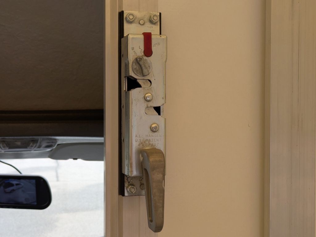 2025 Ford E-350 Cutaway 