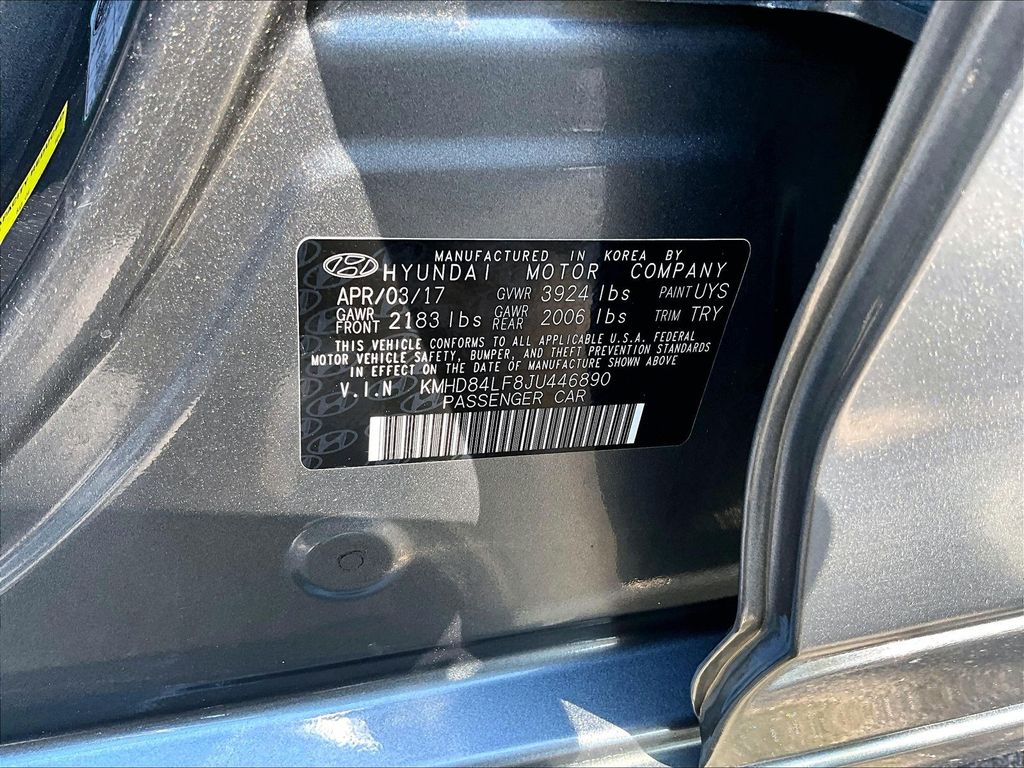 2018 Hyundai Elantra — photo 35