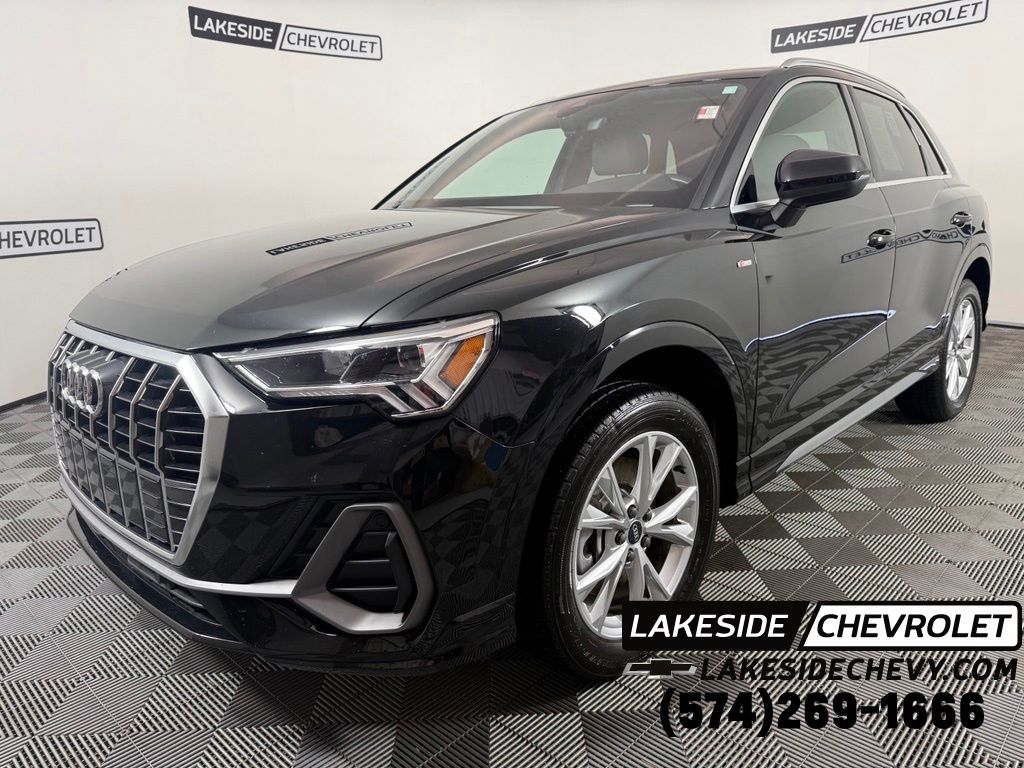 2025 Audi Q3 quattro Premium S Line 45 TFSI