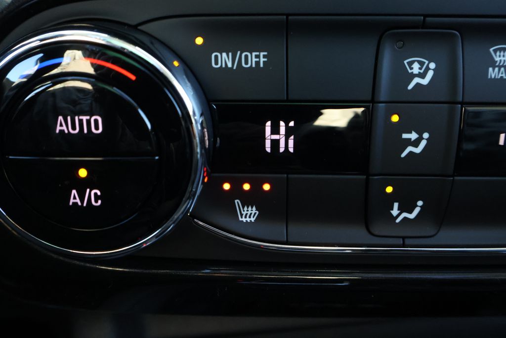 Thumbnail: 2026 Chevrolet TrailBlazer - 28